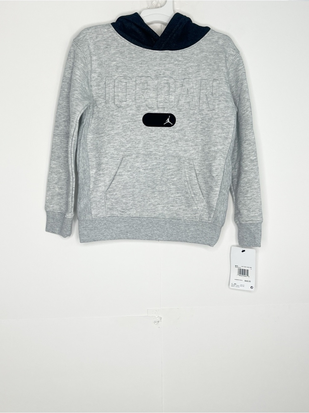 Jordan Boys Hooded Sweatshirt Size 4
